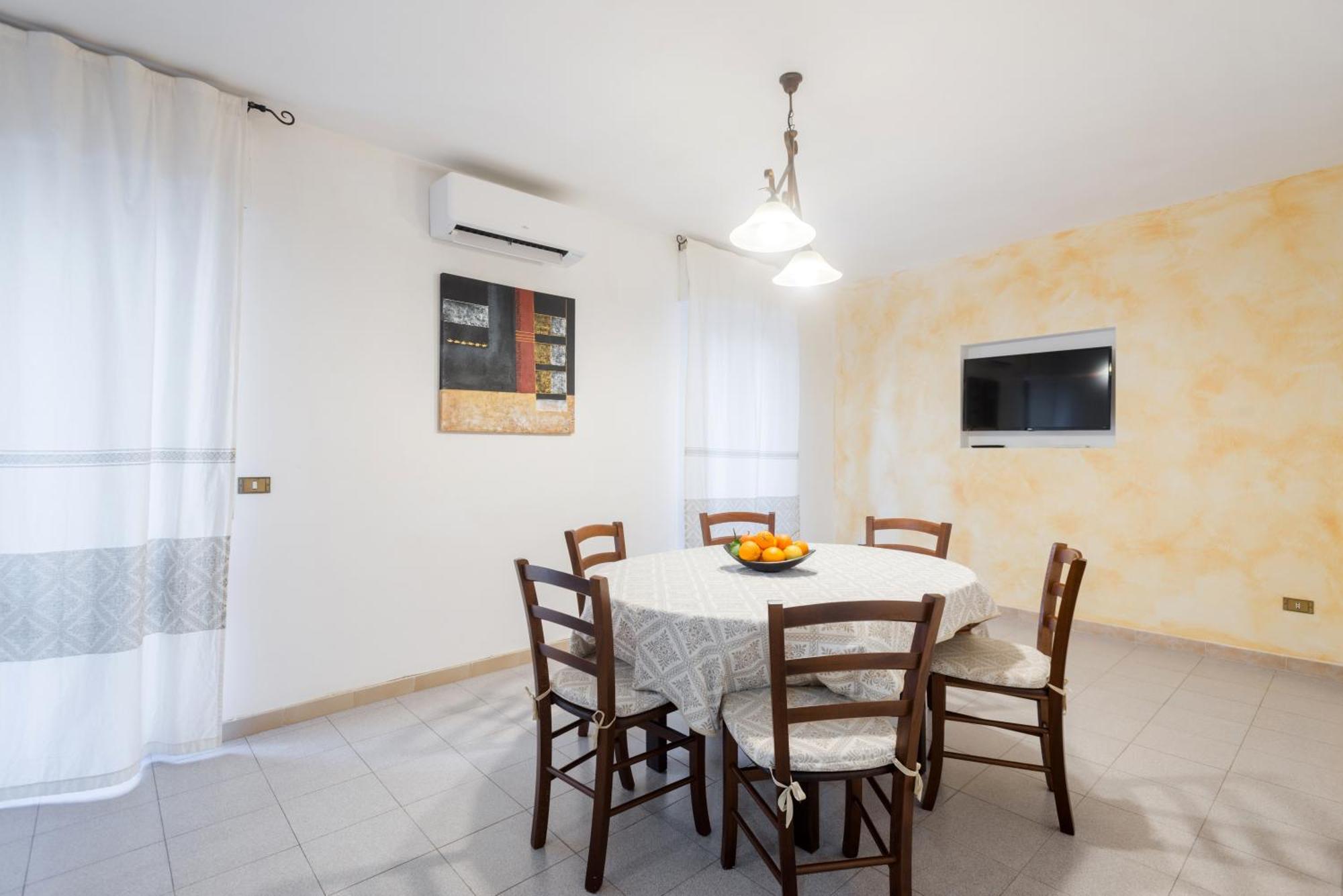 Sunway Apartments Альгеро Екстер'єр фото